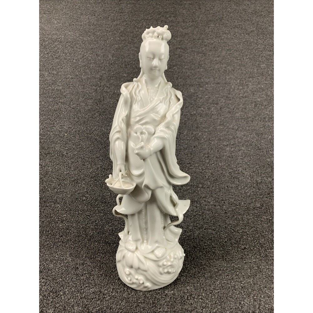 Vintage Antique Blanc de Chine Quan Yin (Kwan Yin) (GuanYin) Porcelain Goddess